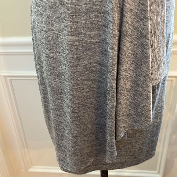 Corey P Sleeveless Dress - Picture 3 of 9